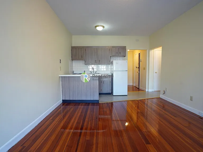 1120-1126 Commonwealth Ave — Photo 21