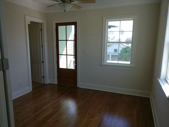 4th image of 613 Dufossat St