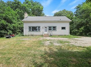 4364 Vilas Rd, Cottage Grove, WI 53527