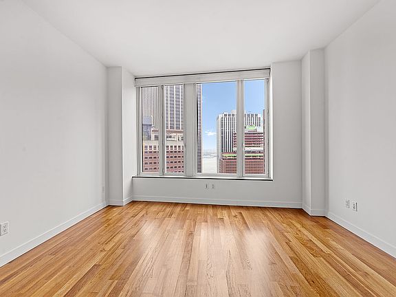 2nd image of 15 William St APT 21B