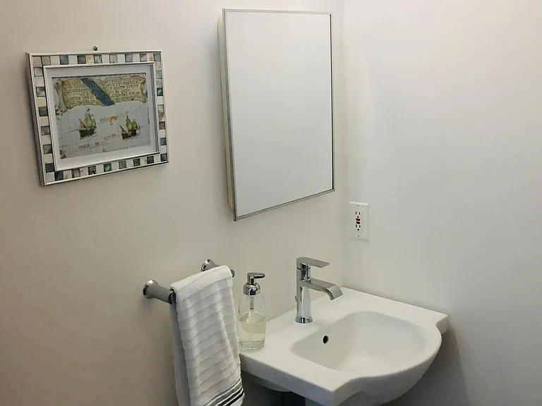 New Kohler sink,Moen Genta faucet and matching accessories.