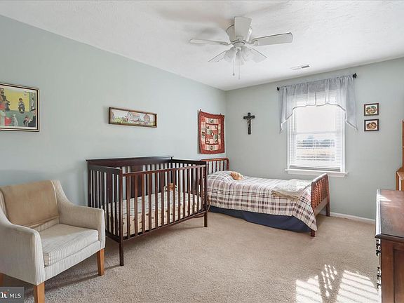 4th image of 1832 Ridgeway Rd