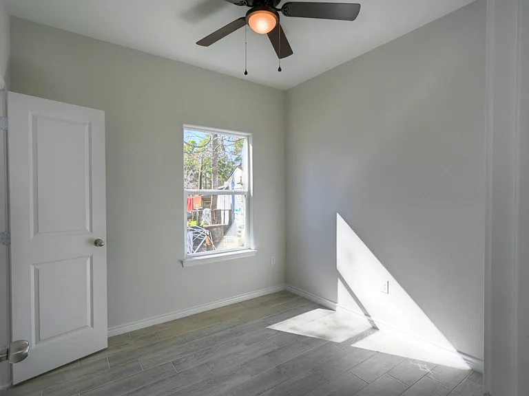 10085 Calendar St — Photo 19