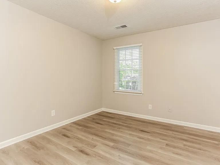 2280 Whitebluff Way — Photo 14