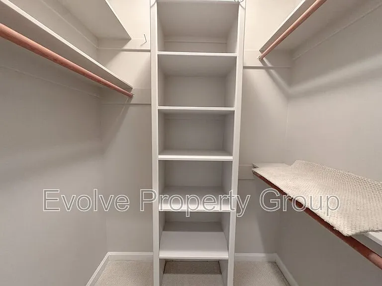 822 Summer Bay Dr — Photo 29