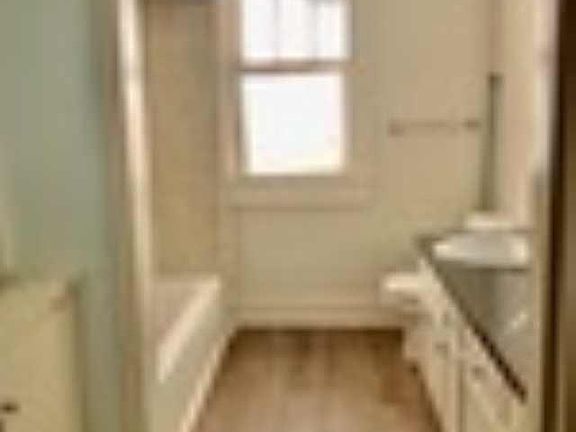 2nd image of 901 W 34th Ave