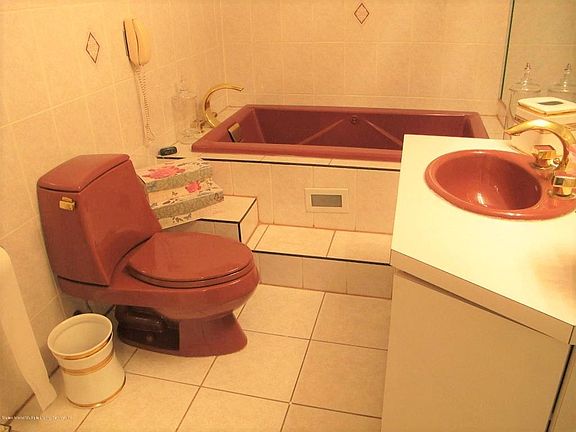 5th image of 36 Toddy Ave