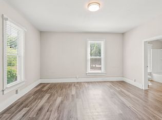 2522 Iowa St, Cedar Falls, IA 50613