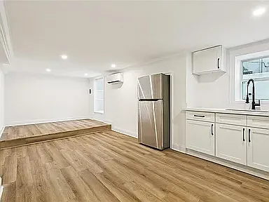 2003 S Carrollton Ave #2 — Photo 4
