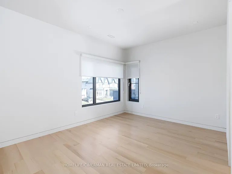 21 Farrell Ave — Photo 27