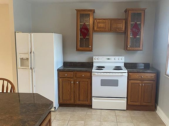 5th image of 119 country estates road