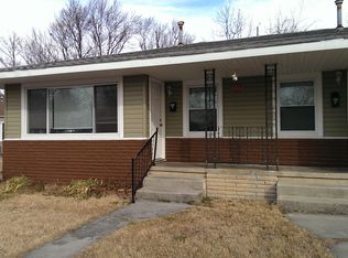1015 W 8th St, Webb City, MO 64870