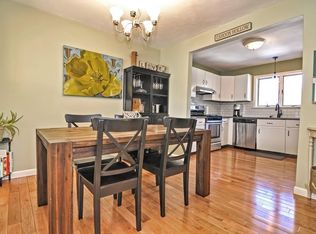 31 Old Diamond St, Walpole, MA 02081