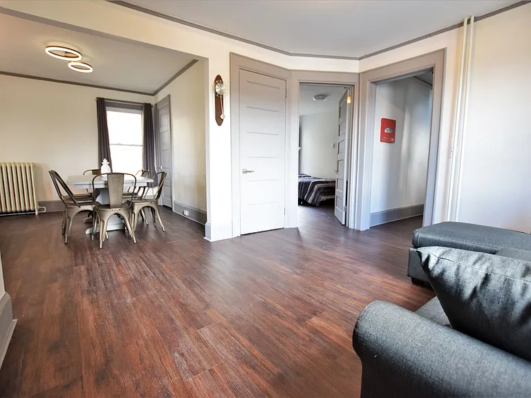 306 Bryant Ave — Photo 33
