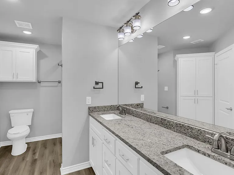 11500 Noble Young Blvd — Photo 13