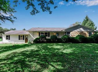 3820 Sunset Rd, Strykersville, NY 14145