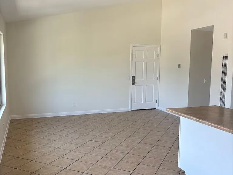 1520 Daly-Cedar Property — Photo 3