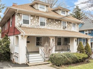 15 Hawthorne Pl FLOOR 2, Montclair, NJ 07042