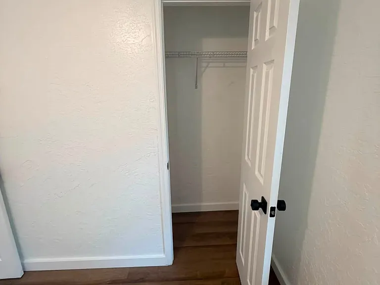 4885 Billings Ave — Photo 6