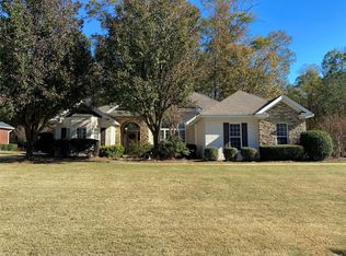71 Mountain Laurel Rd, Millbrook, AL 36093