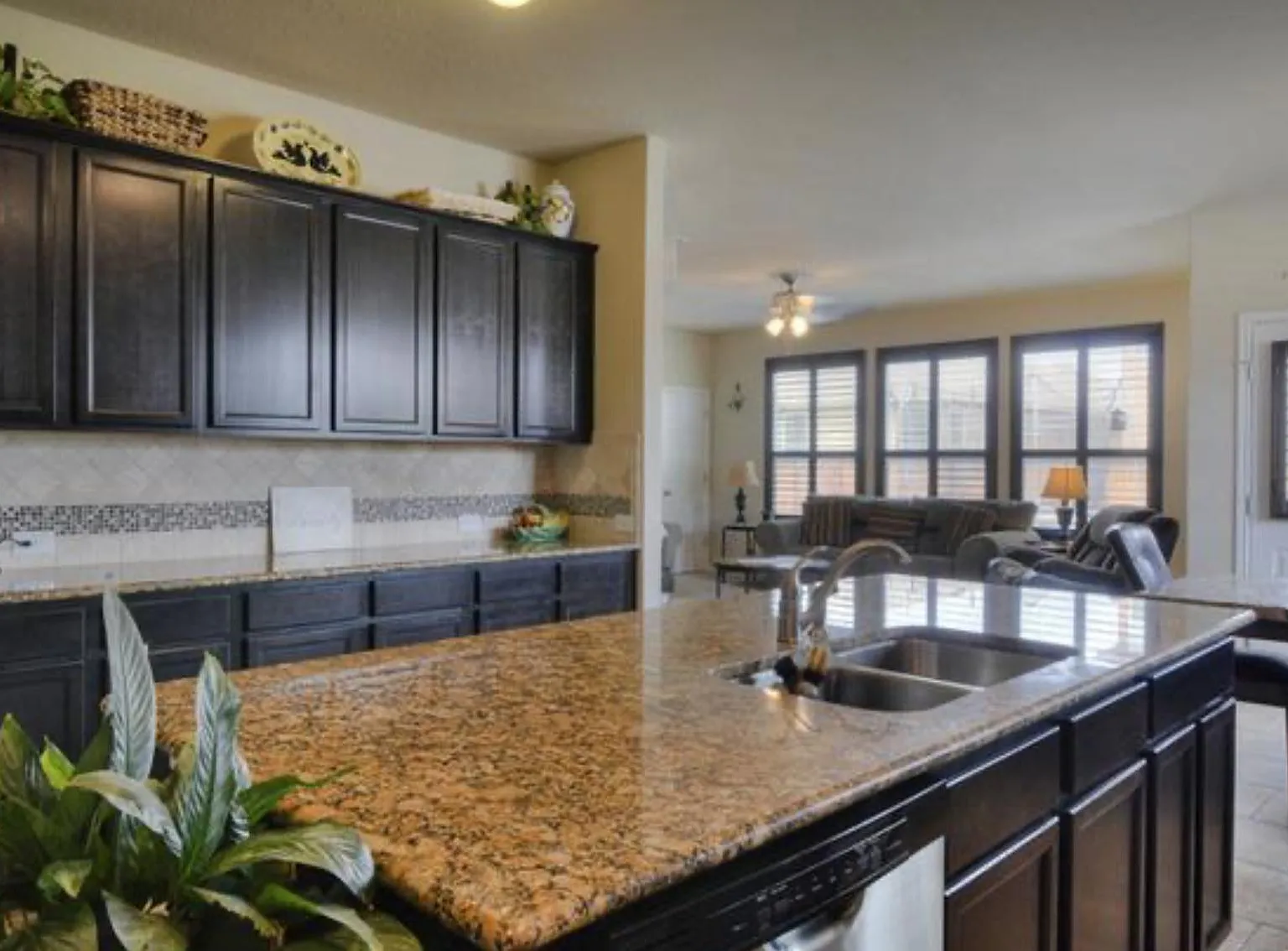 9123 Bowen Br — Photo 4
