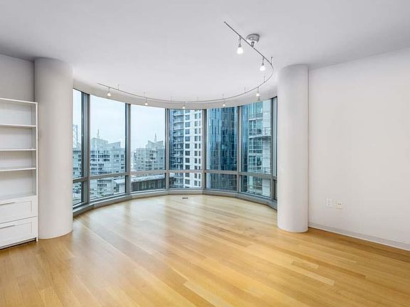 2nd image of 333 1st St #N1807-l