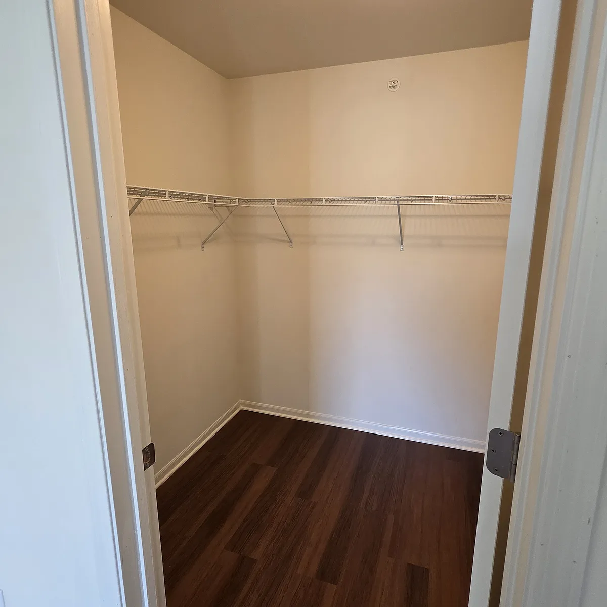 Building Photo - 1172 Clinton Ave #120
