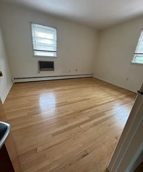 14 Cook Rd — Photo 2