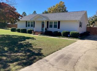 11 Plainfield Ct, Sumter, SC 29154
