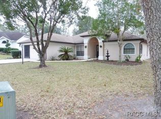 8 Portulaca Ct N, Homosassa, FL 34446
