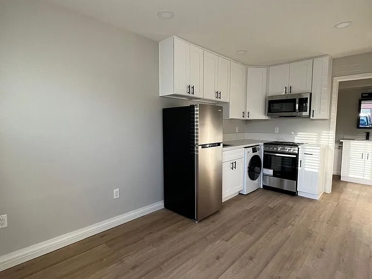 4586 Idaho Street — Photo 2