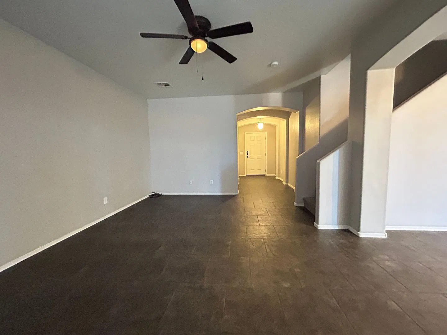 Beautiful Home In Surprise Farms! — Photo 4