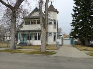 824 W Water St, Lewistown, MT 59457
