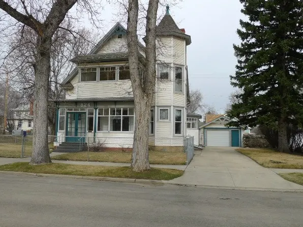 824 W Water St, Lewistown, MT 59457