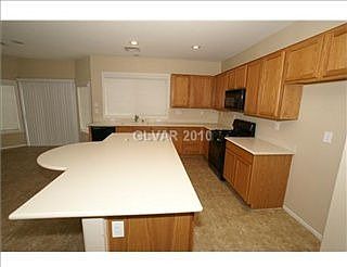 5th image of 9169 W Richmar Ave