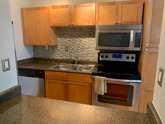 2nd image of 627 Delaney Ave APT 16