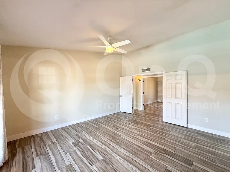 4341 E Betty Elyse Ln — Photo 12