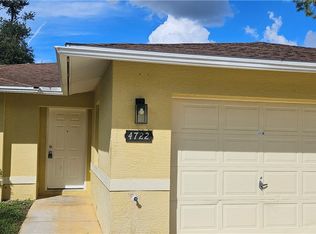 4722 30th St SW, Lehigh Acres, FL 33973