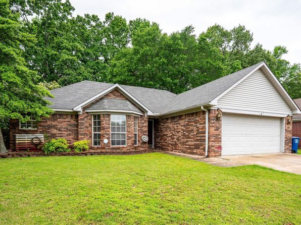 1035 Montana Dr, Conway, AR 72034