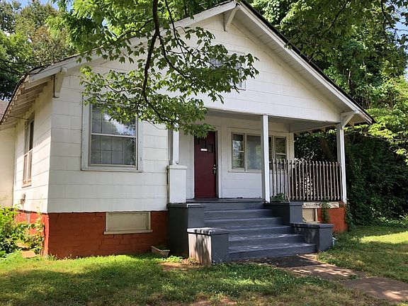 2nd image of 3611 Brevard St