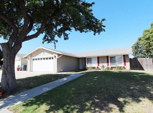 629 N 9th St, Lompoc, CA 93436