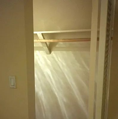 Rented by Executive Towers  | media 9