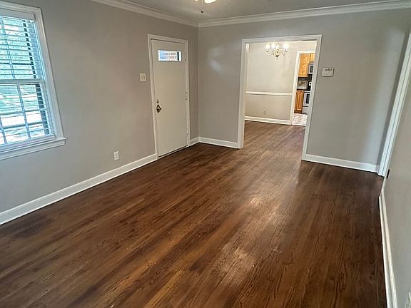 3rd image of 688 Saint Nick Dr