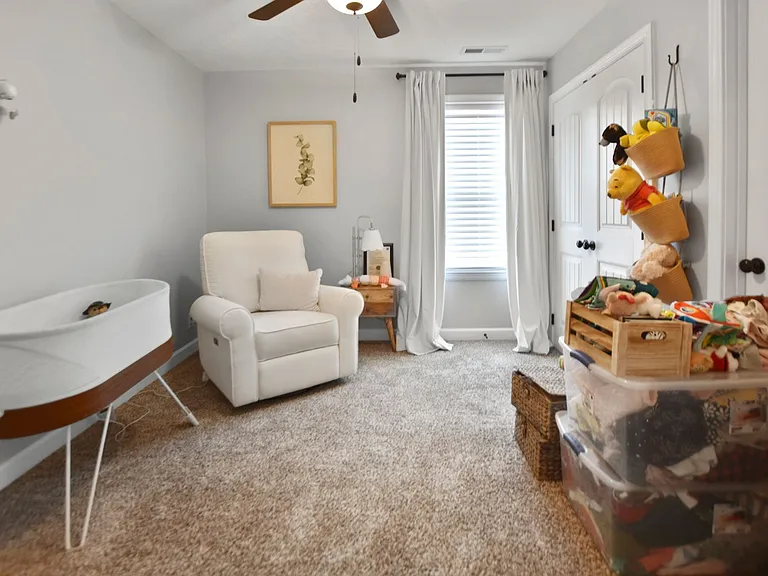 1517 Ellie Piper Cir — Photo 16