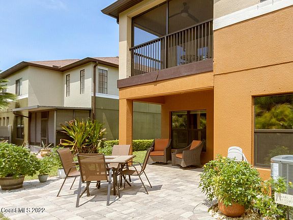 5th image of 1365 Lara Cir #106