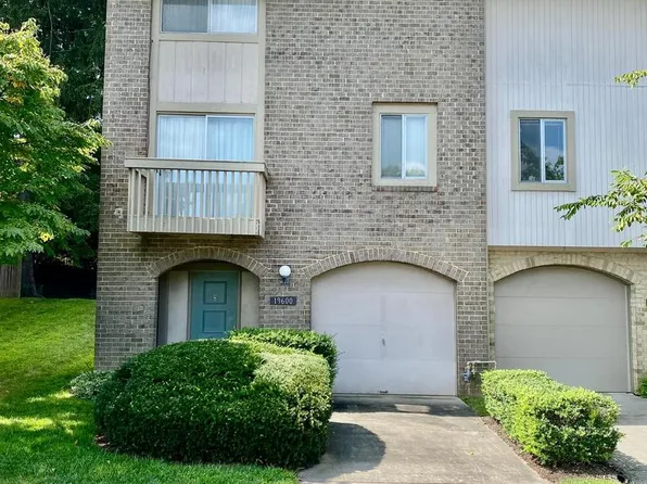 19600 Brassie Pl #12A, Gaithersburg, MD 20886