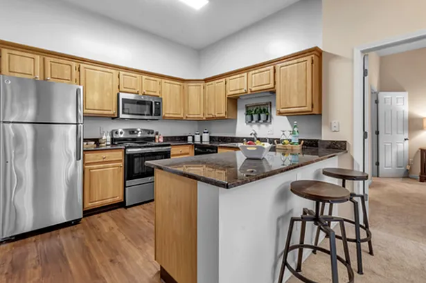 Renaissance Place Apartments — Photo 94
