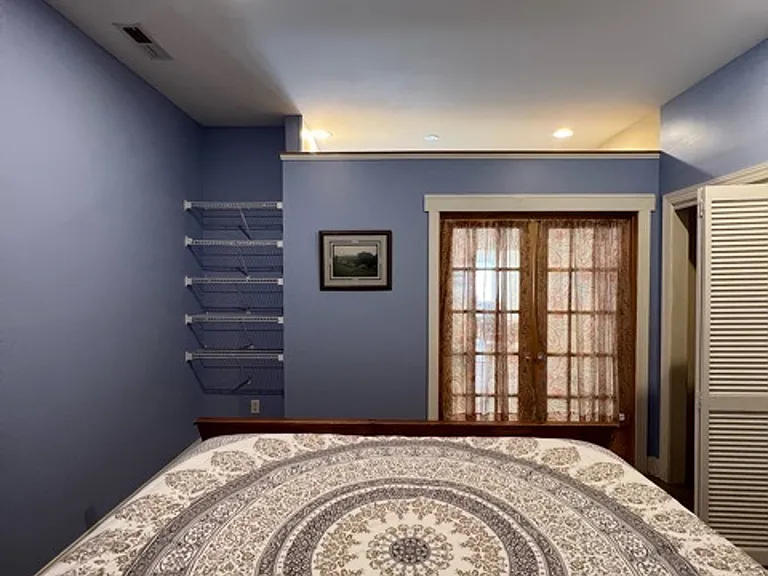 658 Lakeshore Dr — Photo 11