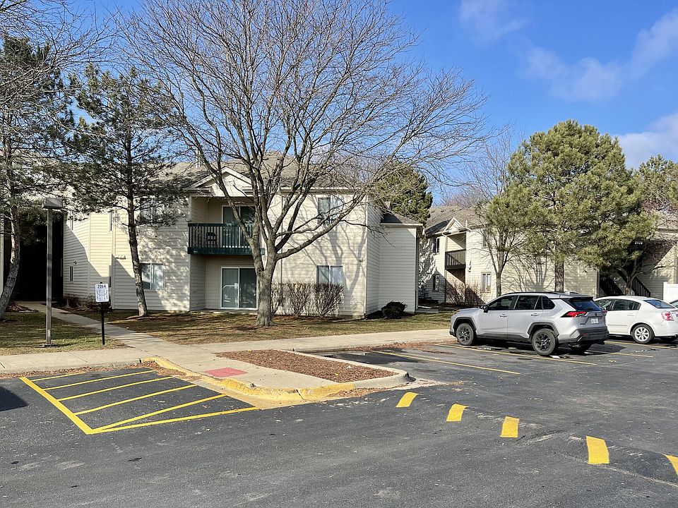 Fox Pointe Apartments 2074 Fox Pointe Cir Aurora IL Zillow