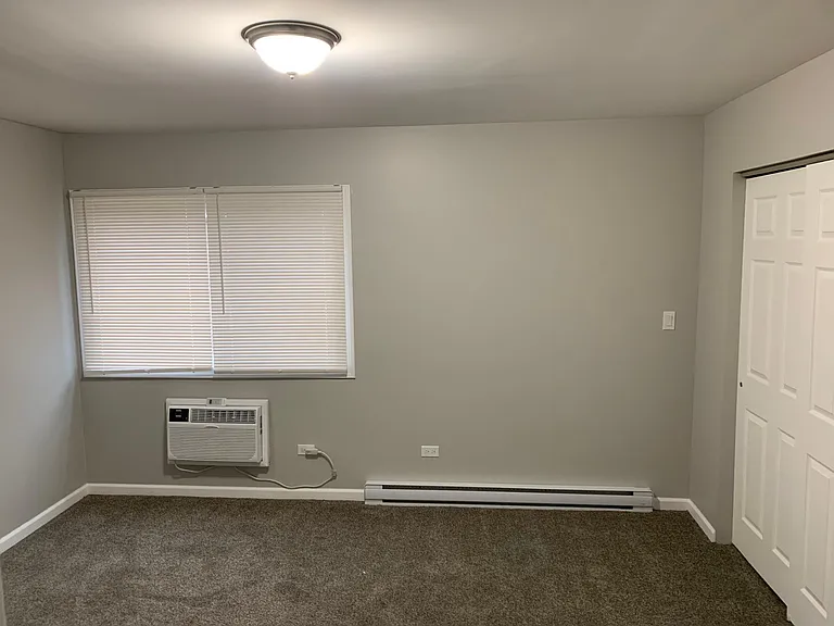 Lockport South Apartments — Photo 24